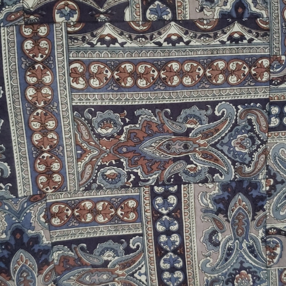 Reversible Vest - image 7